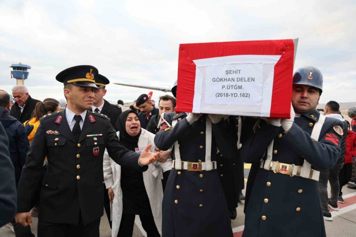 Şehit Gökhan Delen ve Kemal Baturun naaşları Nevşehirde karşılandı